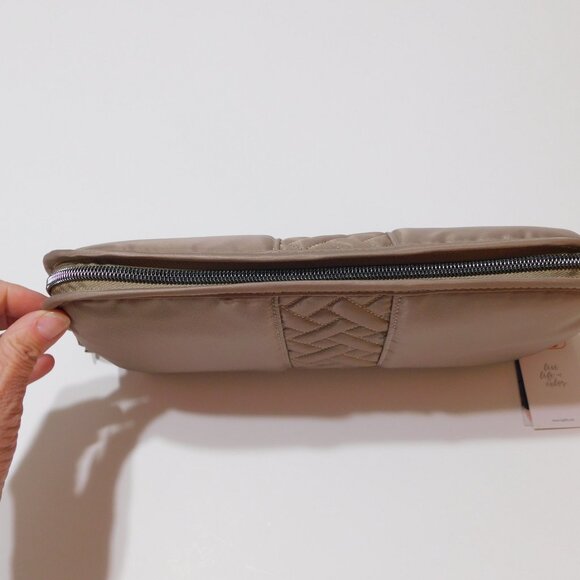 Lug Flash Sand Taupe Multi Compartment Cosmetic Make Up Travel Zip Organizer Bag - Picture 8 of 12